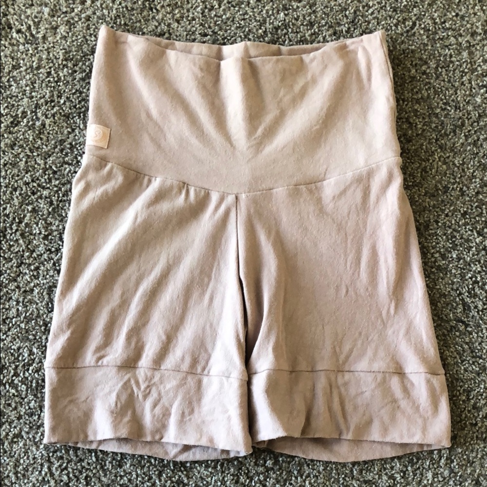 Women's Sinew Moon Tan Biker Shorts